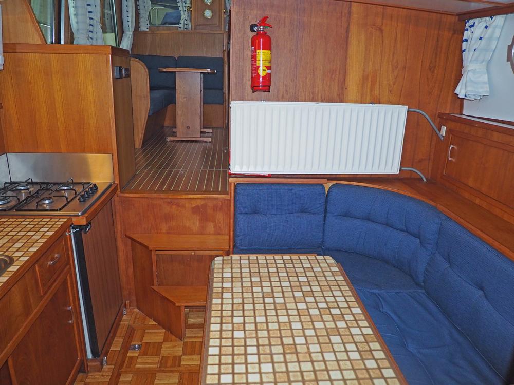 Fore ship, Accommodation